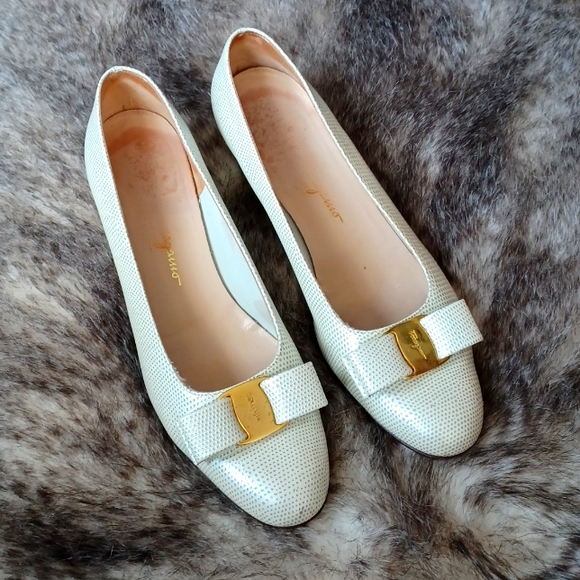Salvatore Ferragamo Shoes - Salvatore Ferragamo Gray and Cream Flats